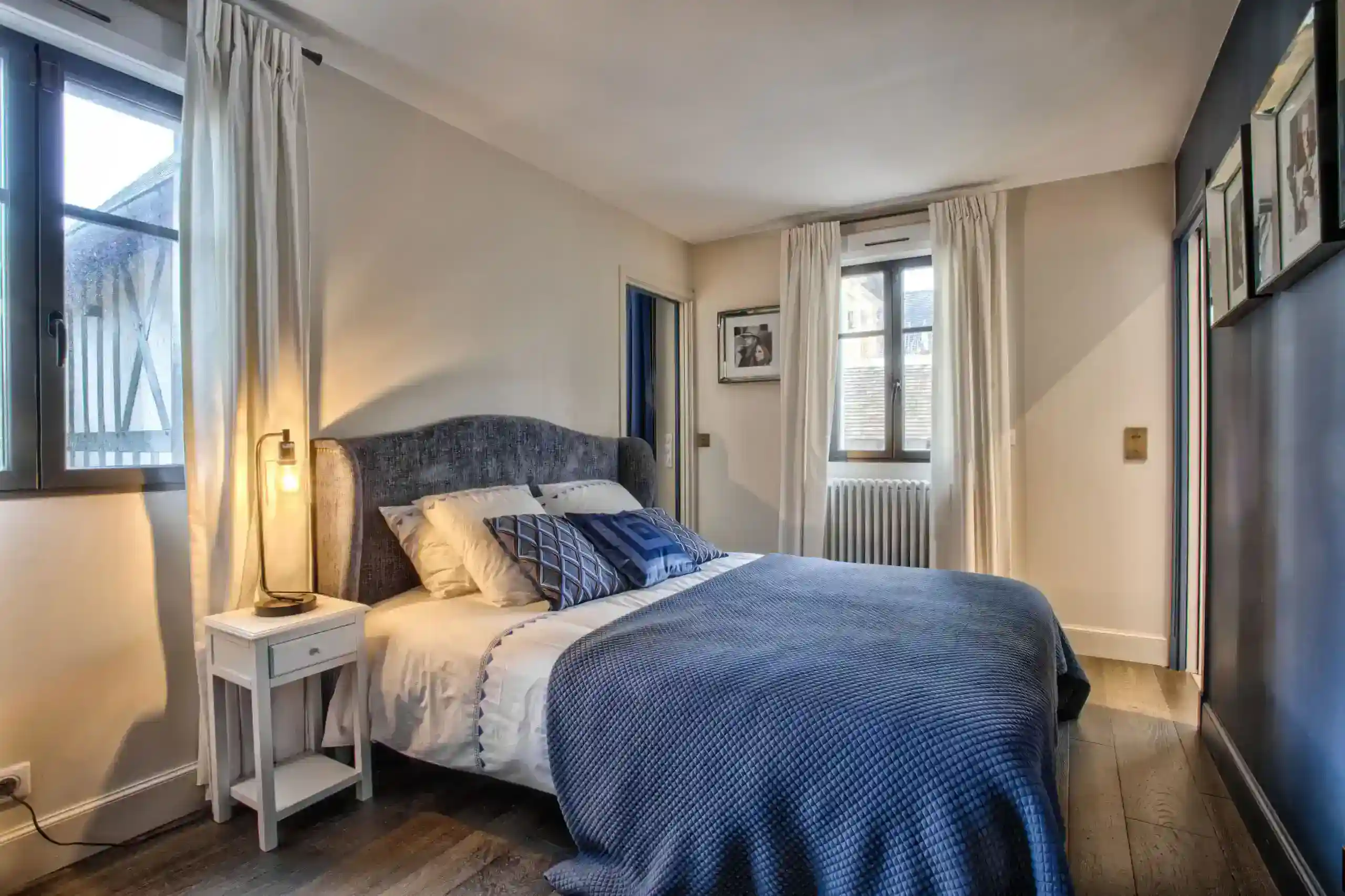 Chambre double confortable Chambre double décorée avec goût dans la Villa Juliette à Deauville